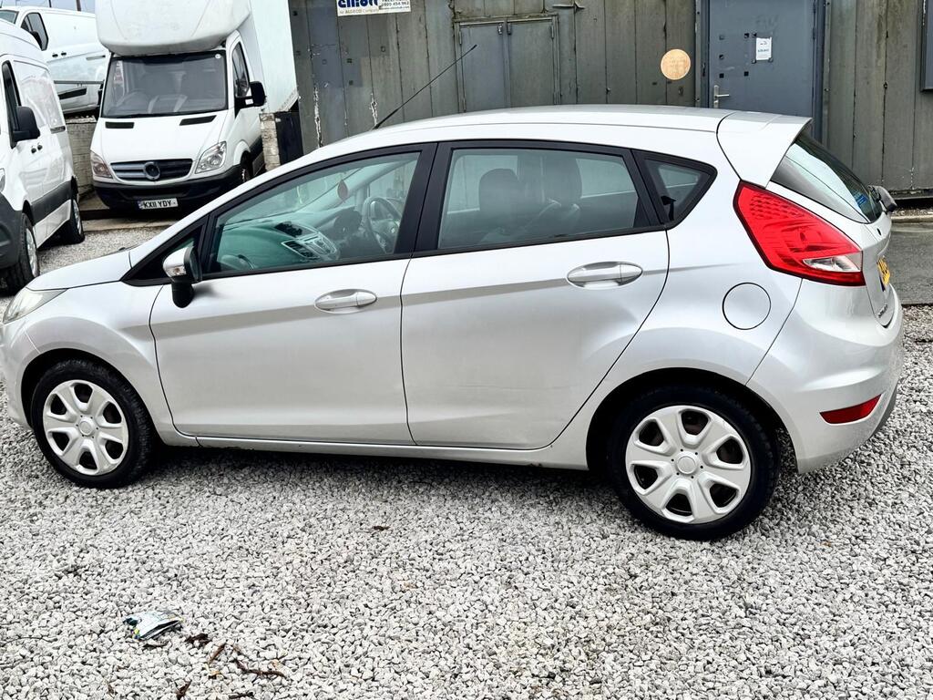 Ford Fiesta 2009 Model Silver Color